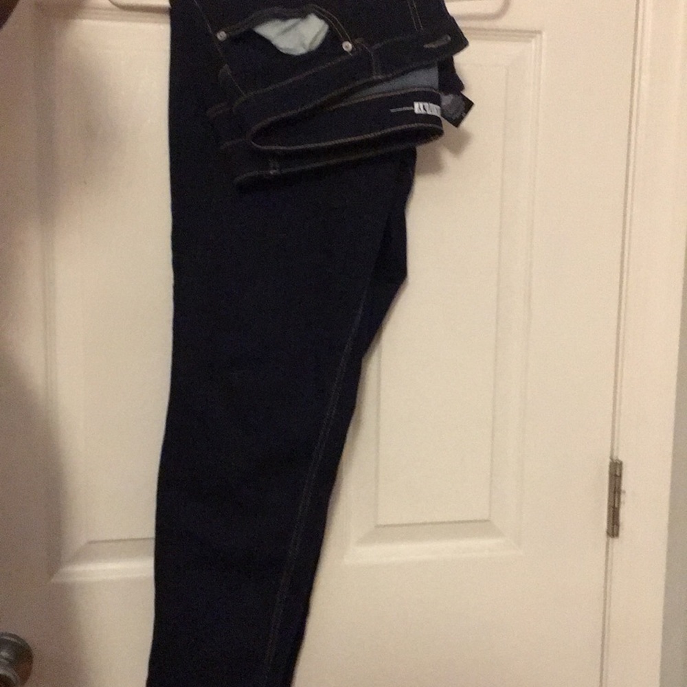 Jeans - Picture 2 of 3